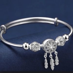 SILVER DREAM CATCHER DANGLE BRACELET